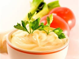 Как подать сырный соус, с чем едят